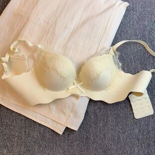 蕾丝无痕内衣女小胸聚拢无钢圈少女文胸罩套装收副乳调整型防下垂