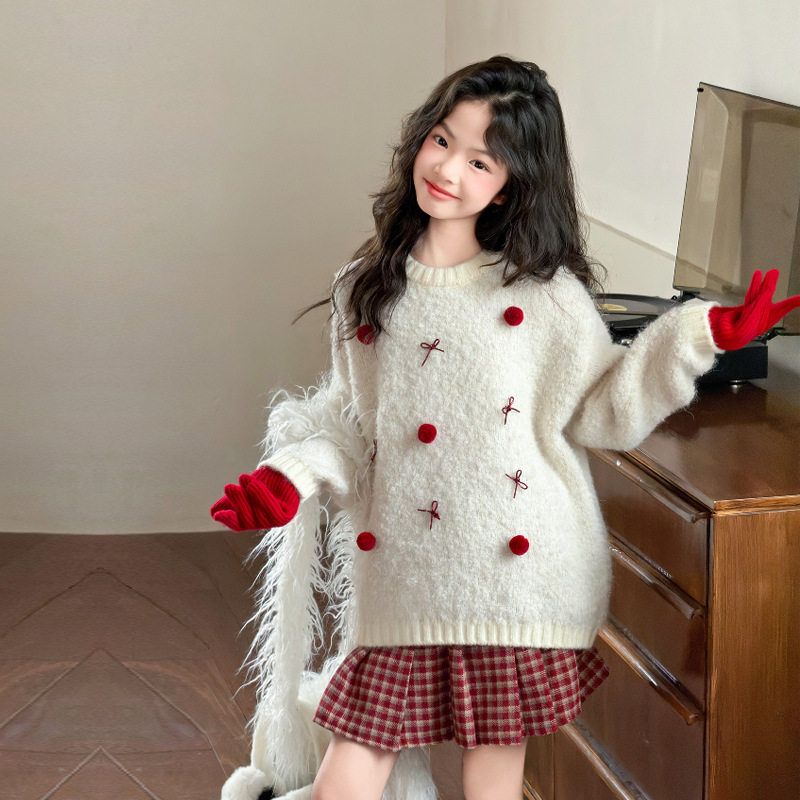 女童冬季白色毛衣2025新款女大童加厚保暖蝴蝶结毛球圣诞针织衫潮