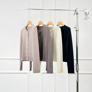 沃伦海龙 | KW015 秋冬新款亲肤打底衫上衣 羊毛圆领长袖针织开衫