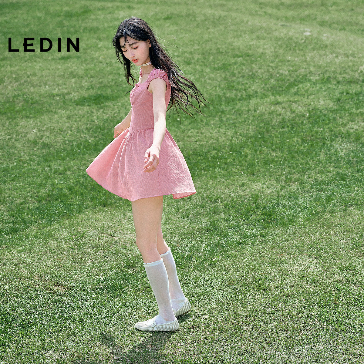 ���Ԫ����ʽײɫС��������ȹ2025���ļ��¿����С��������ȹ��ӣ�Һ죨�ֻ��� S  162.49Ԫ