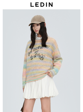 乐町清新绿色条纹渐变毛衣春季休闲圆领软糯花纱毛针织衫