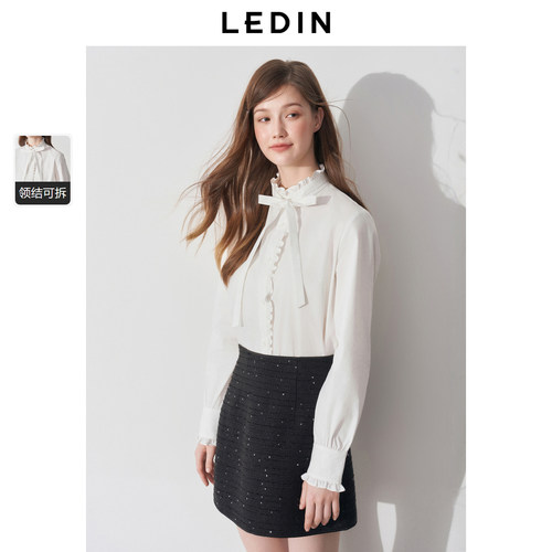 花边立领 舒适宽松