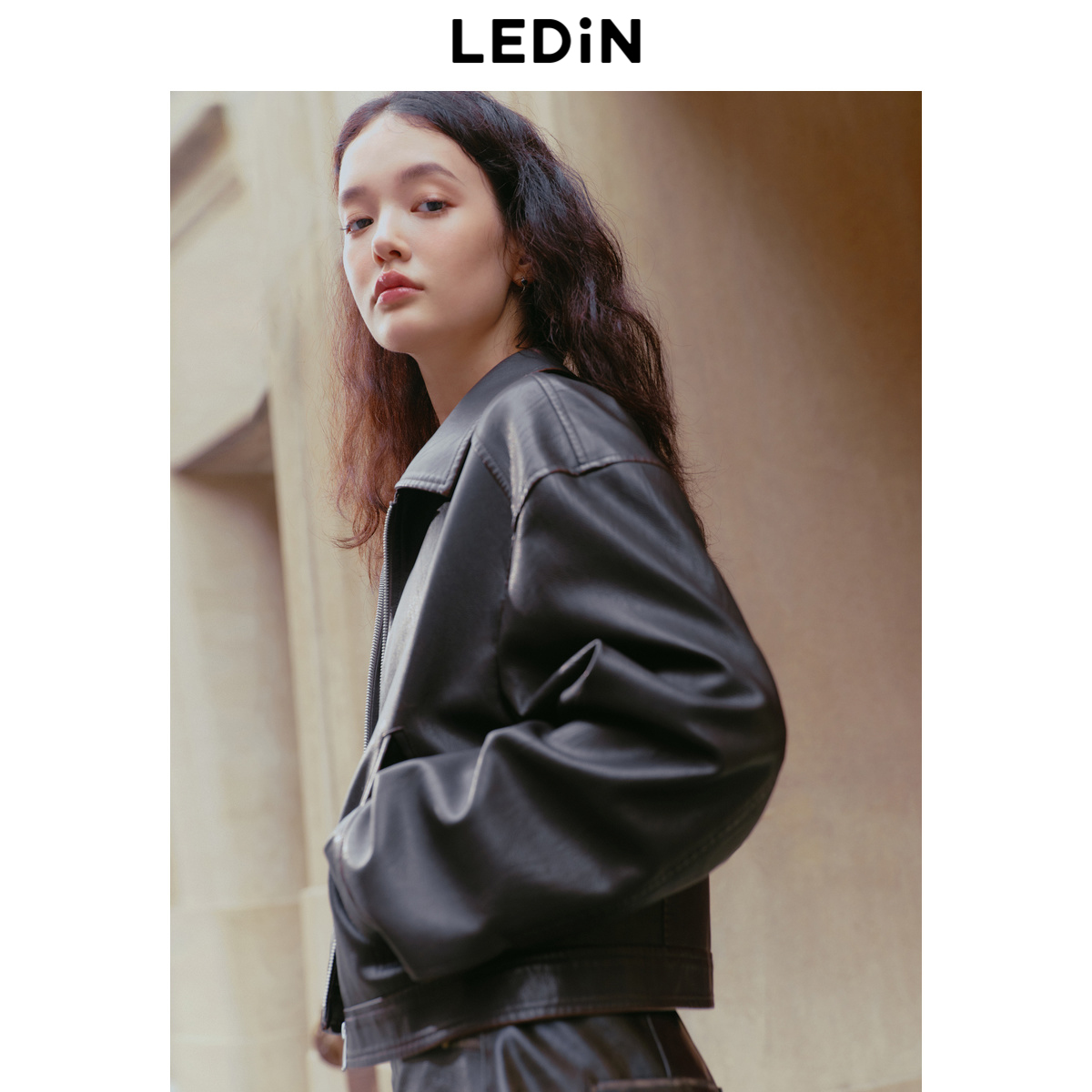 乐町韩系学院风2024秋季新款复古翻领PU皮衣外套休闲短款夹克上衣