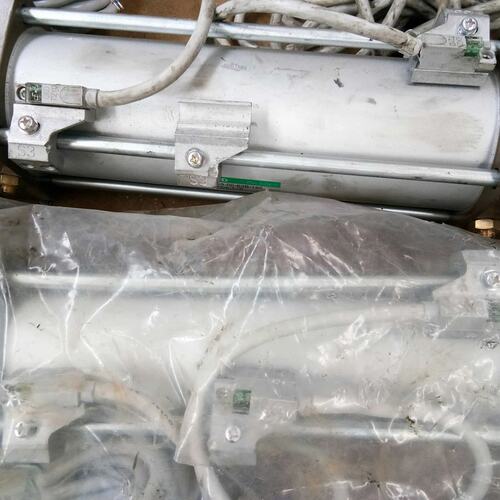D JSC3-00-63B-165 磁性开关 D T2YD 未用过 实物图议价