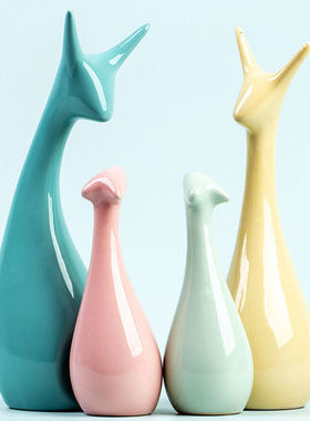 宏赫景德镇陶瓷北欧小鹿摆件