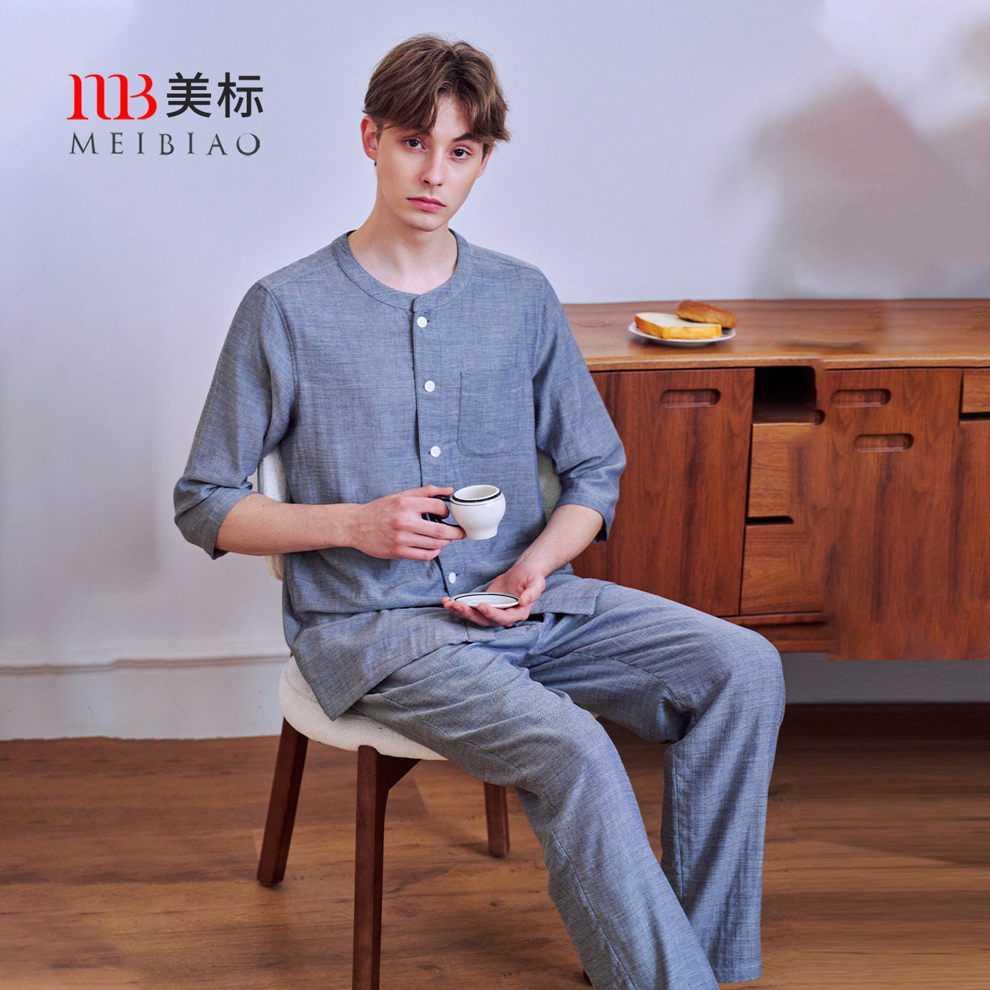美标男士薄款简约全棉家居服套装图片