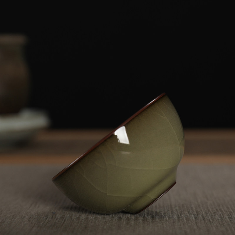 龙泉哥窑铁胎青瓷茶杯陶瓷主人杯功夫茶具 手工梅子青品茗杯 单杯,餐饮具,茶杯,淘宝优惠券,粉丝福利购,淘宝优惠卷