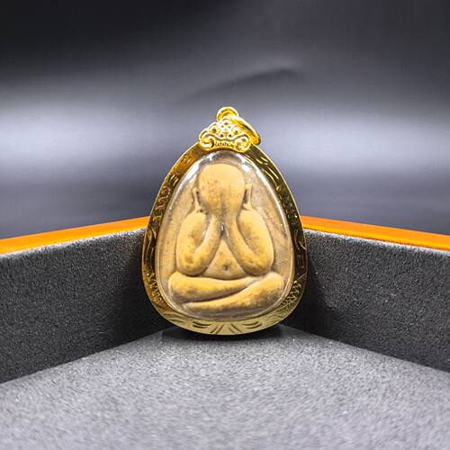 泰国必达掩面吊坠抖音