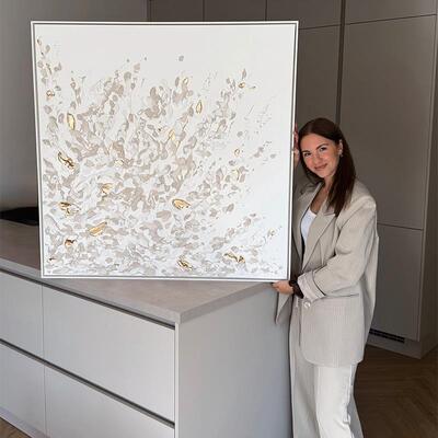 西娜·奥古斯丁金箔肌理装