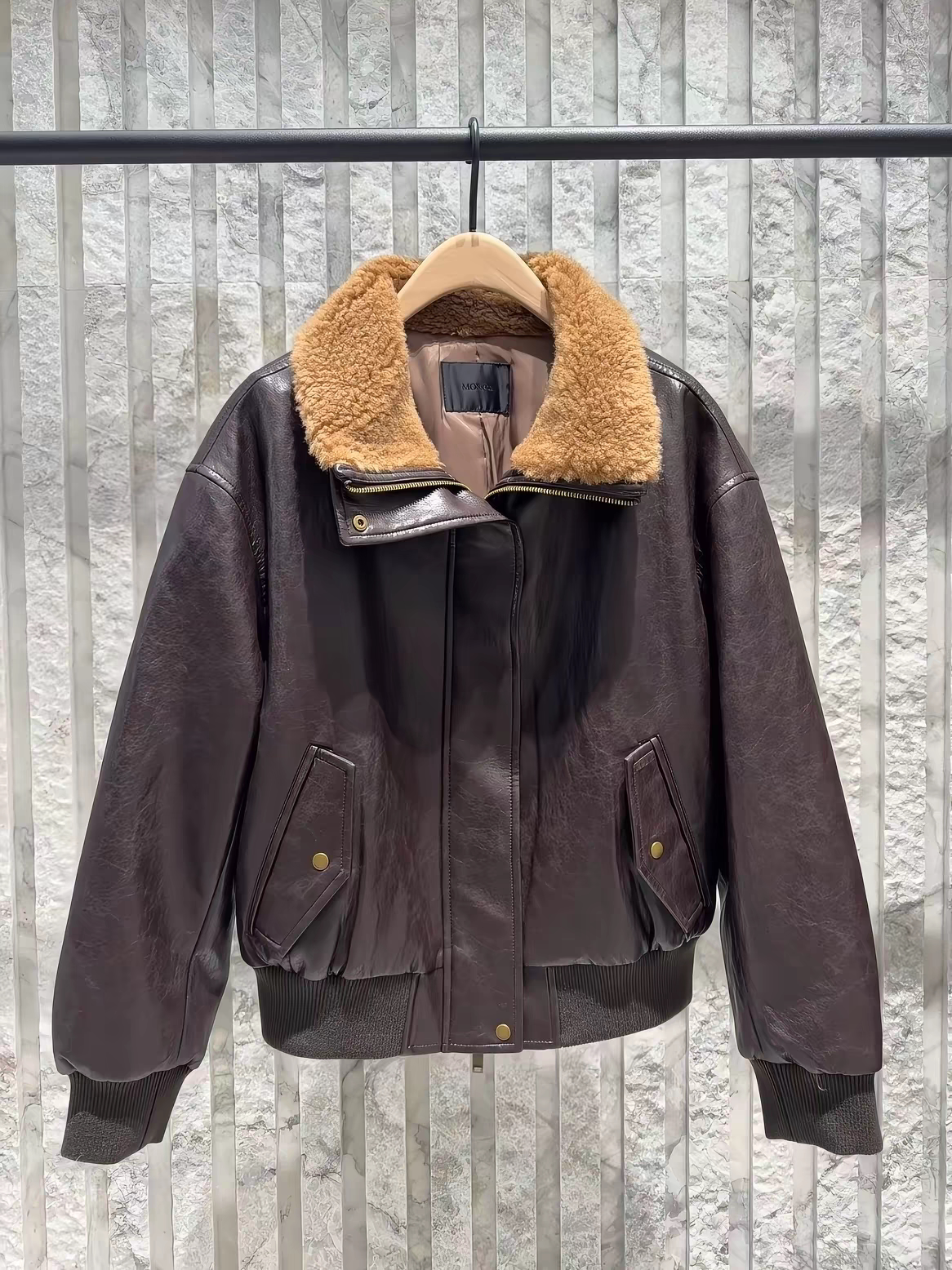 【秦岚同款】正品90绒2026冬新品羊毛绒领素皮羽绒服MBF4EIN008