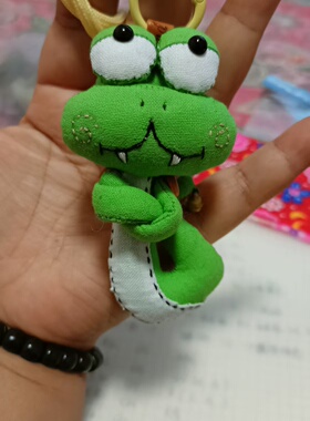 纯手工制作纯棉可爱小蛇玩偶叛逆蛇包挂钥匙挂件材料包