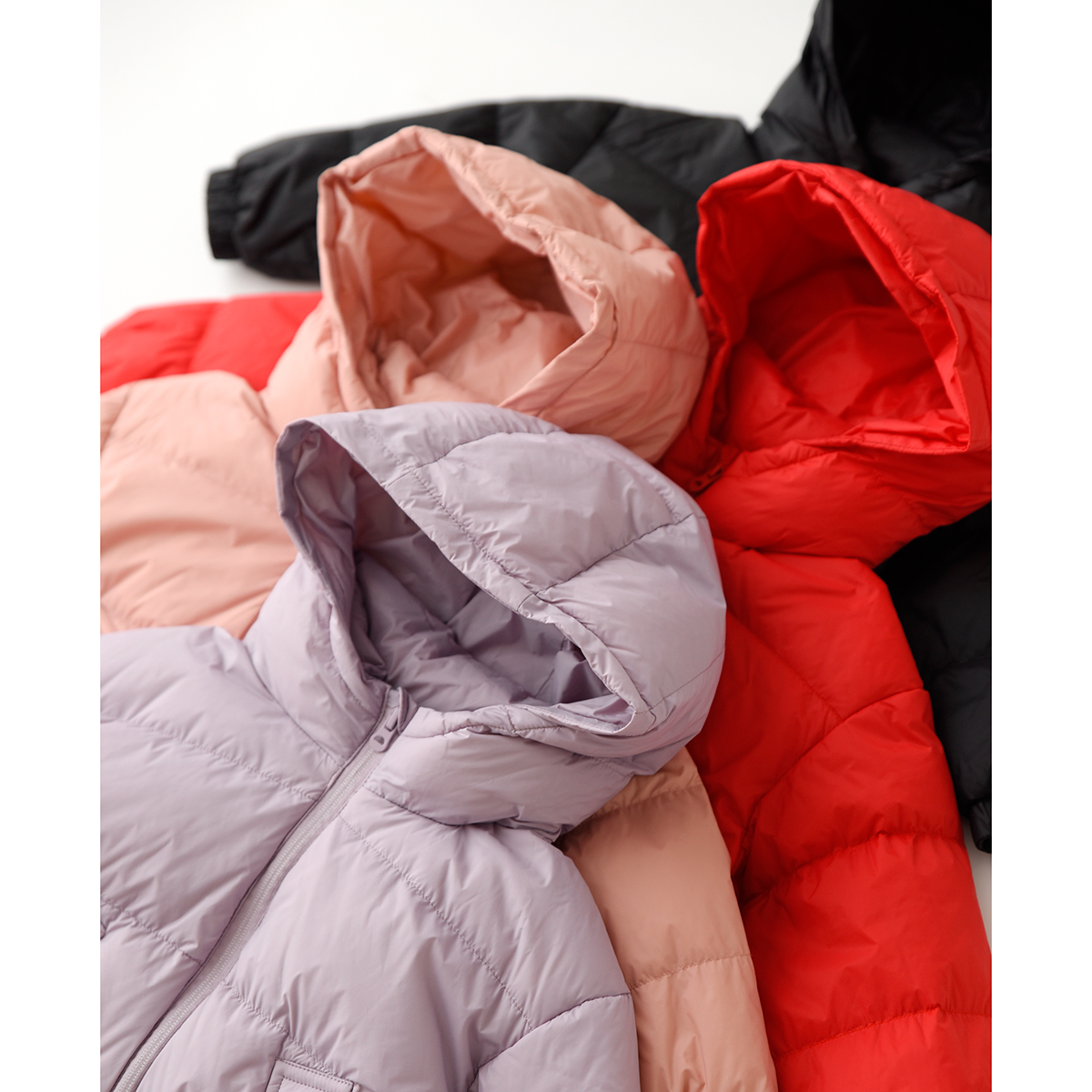 儿童轻便连帽羽绒服白鹅绒