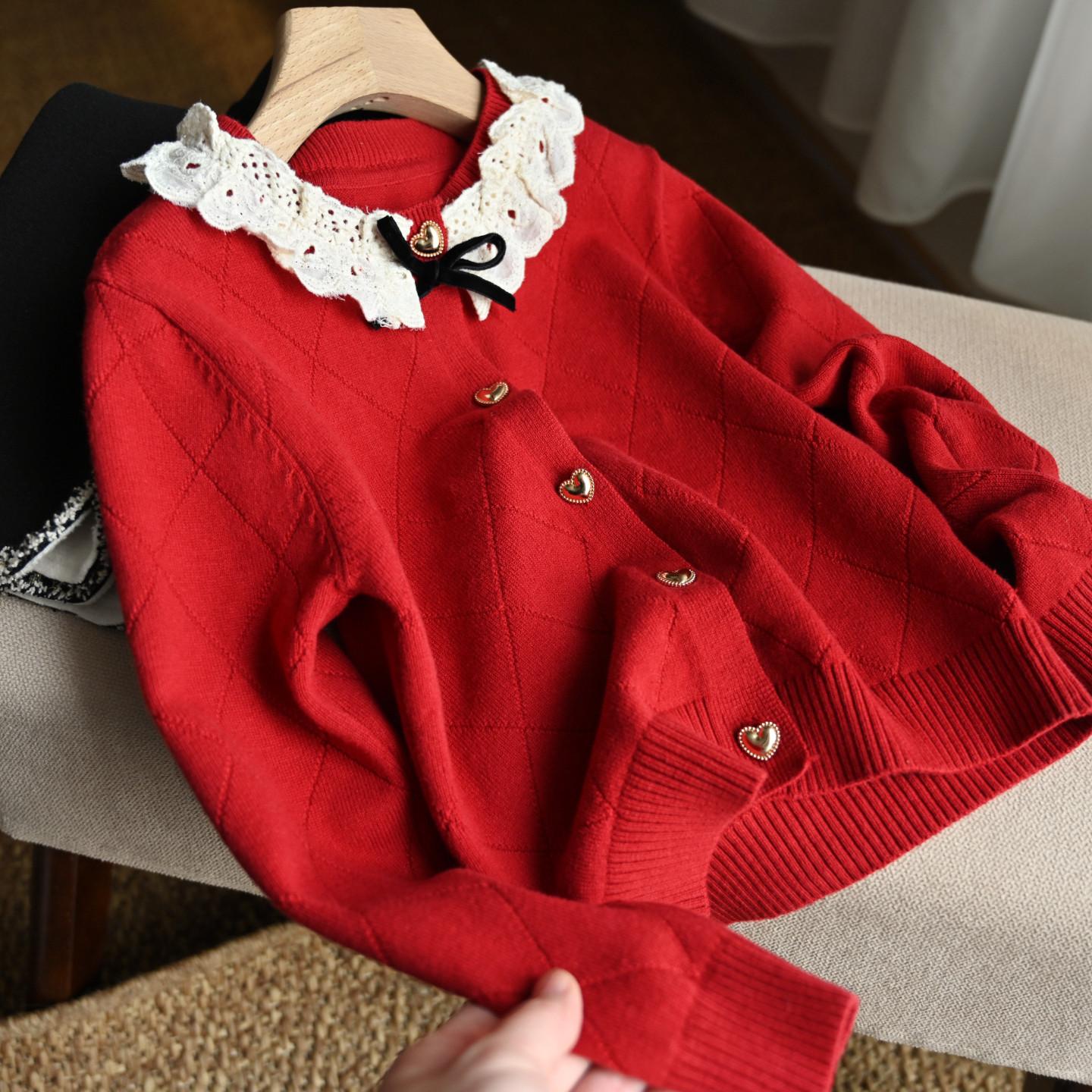 新年款 女童红色针织毛衣 花边长袖开衫 百搭上衣 中小童 秋冬款
