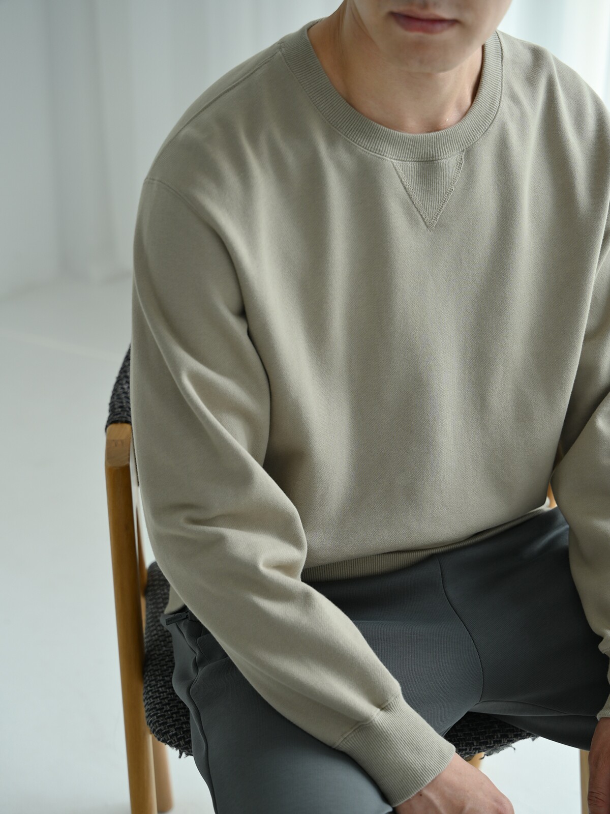 남성용 퓨어 코튼 테리 스웨트 셔츠 헤비급 기본 라운드 넥 긴팔 바닥 셔츠 루즈 탑 봄 가을 남성 의류