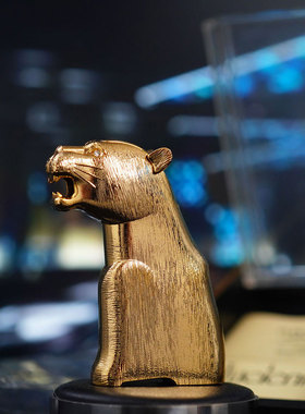 绝版1980年代金钱豹Lucienne电子气体打火机充气复古个性烟具收藏