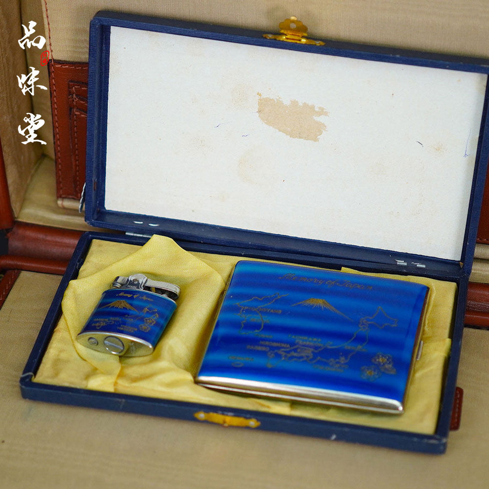 1950年日本MINON蓝色富士山手工雕刻古董煤油打火机烟盒套装绝版