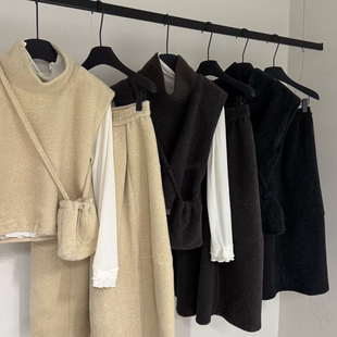 纯欲打底衫 9.NIAN 休闲裤 配包包 N9683 套装 Cecil羔毛马甲