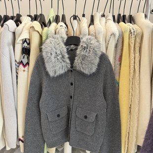 YS1 配可拆卸环保毛毛领 8752 保暖毛衣 Cecil型提花工艺长袖