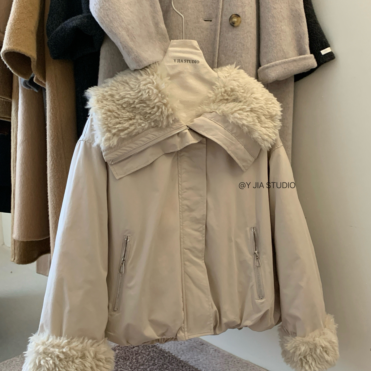 Cecil休闲宽松气质保暖棉服外套(仿毛毛领不可拆卸)7863-55