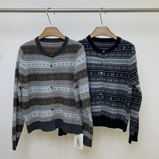 Cecil冬日氛围感费尔岛复古提花软糯保暖毛衣25F871