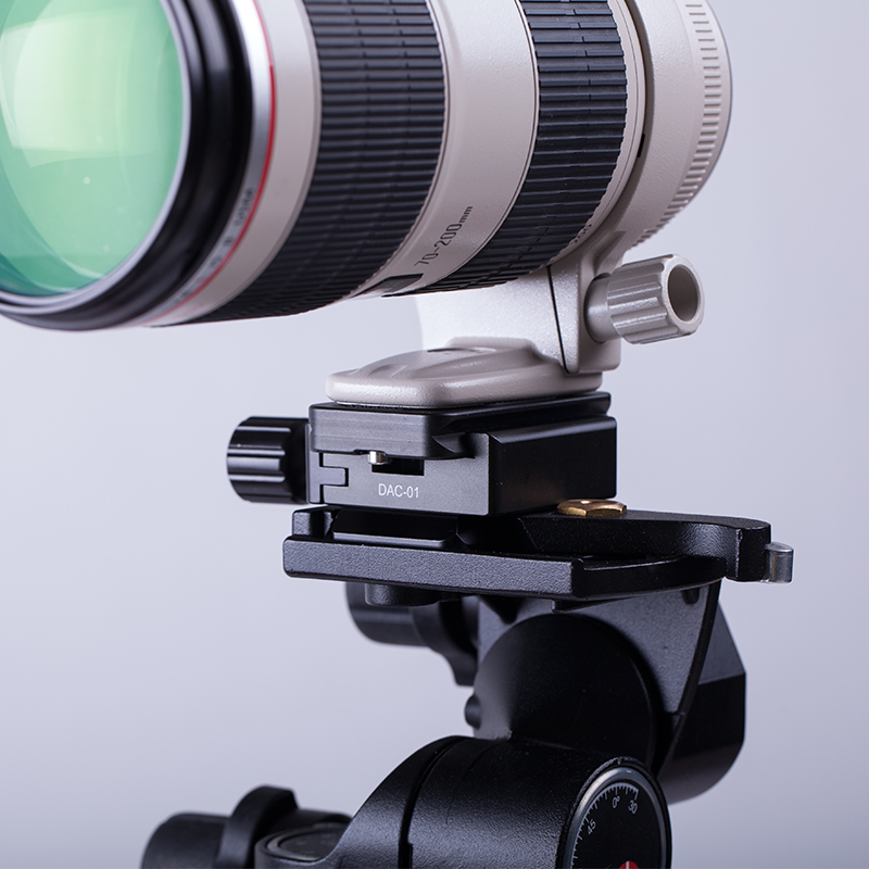 适用于沙雀捷信曼富图200pl-14 RC2 410快装板转雅佳夹座全景云台