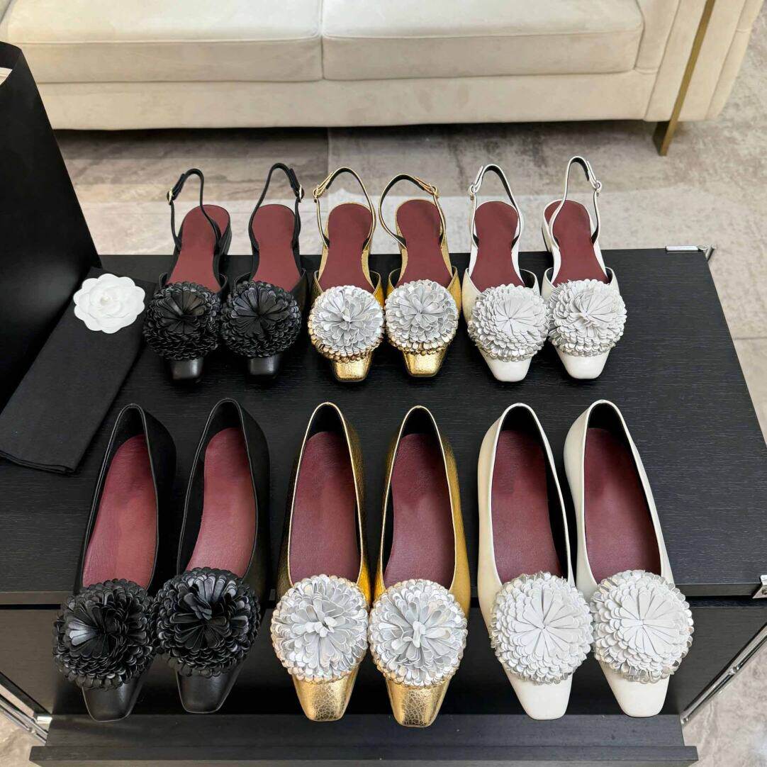 26C春夏小香风山茶花方头平底浅口单鞋女金色通勤一脚蹬时装凉鞋