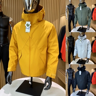 鼎力主推！毒家80件！户外飞禽春季新品男士立体裁剪冲锋衣外套潮