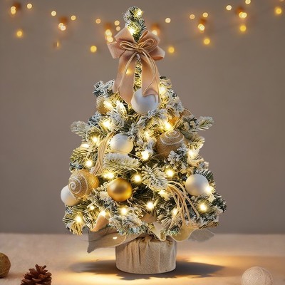 小型圣诞树圣诞节氛围出图摆件