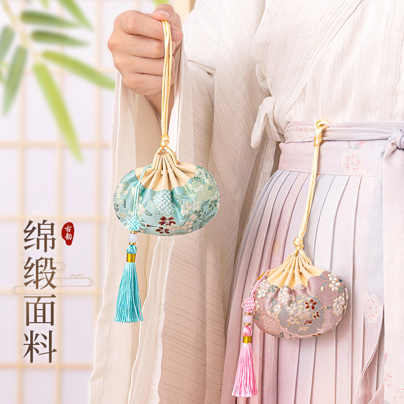 DRAGON BOAT FESTIVAL SACHET ANTIQUE GIFT SACHET EMPTY BAG CHINESE MEDICINE BAG WORMWOOD GIFT SMALL PURSE EMBROIDERY SACHET