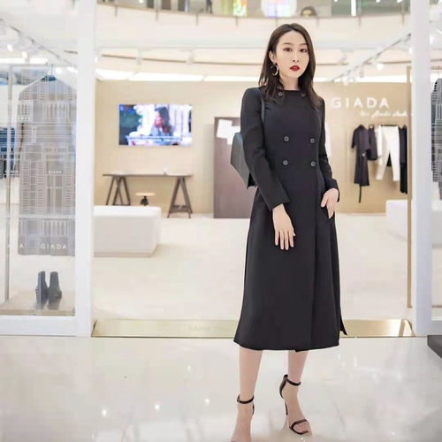 修身GIADA羊毛长款简洁外套安迪