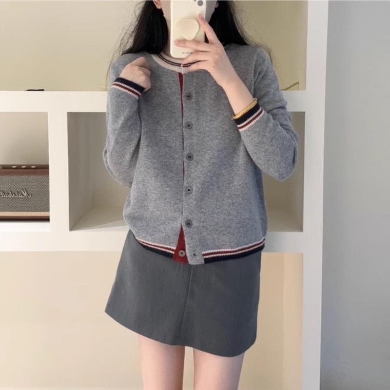 英伦雾灰拼色开衫毛衣外套内搭女款宽松显瘦圆领针织衫上衣外搭女