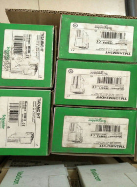 议价TM2DDI16DK/TM2DDO32TK/TM2DOCKN/TM2DRA8RT/32DK施耐德PLC模
