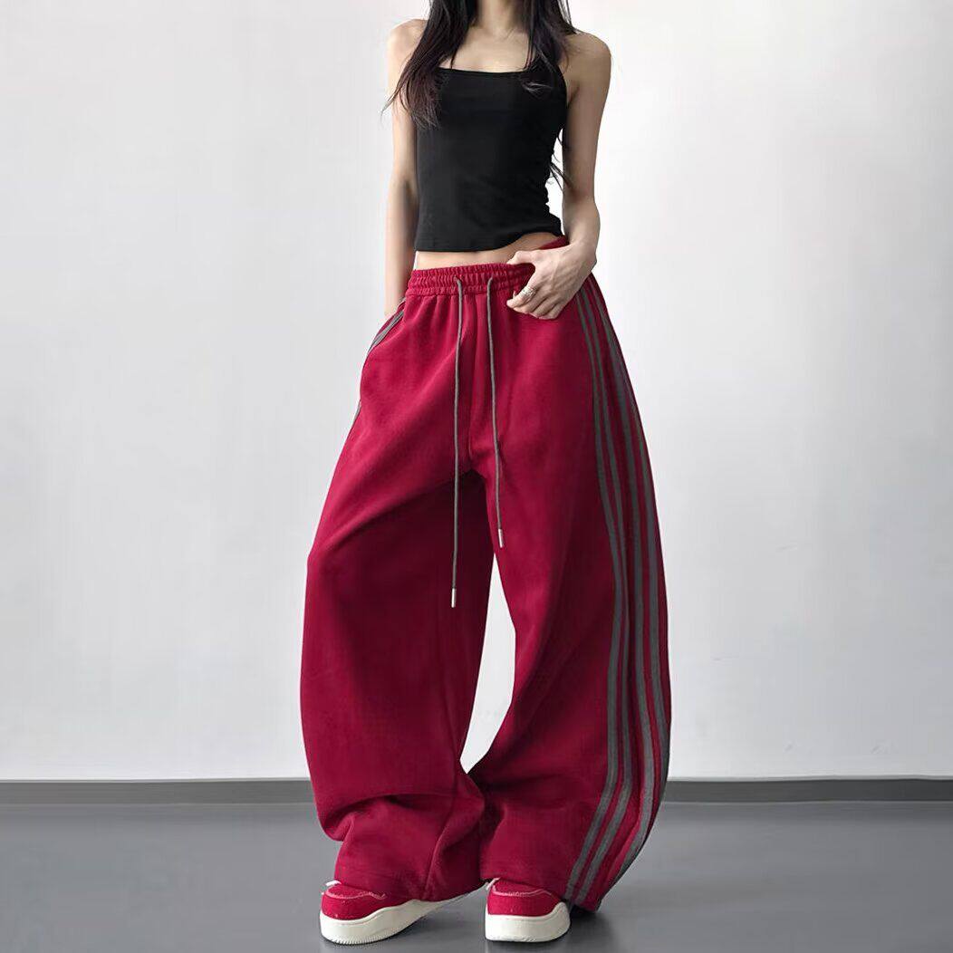 红色运动风阔腿卫裤女2026春装新款高腰垂感条纹独特宽松休闲裤子