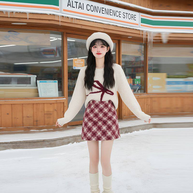 2025秋冬新款显瘦百搭格子毛呢半身裙短裙女生洋气裙子2026年高街