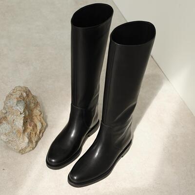 彭姐显瘦平底长筒牛皮骑士靴