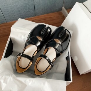 扣带夹趾低跟真皮单鞋 女 2026年分趾玛丽珍包头凉鞋 InkingPot彭姐