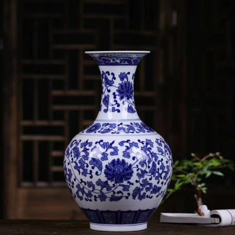 景德镇陶瓷花瓶青花瓷鱼尾瓶摆件