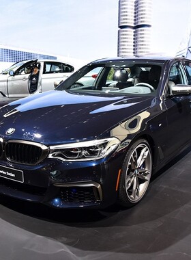 BMW宝马原厂 5系G30G38改M550i 铈灰色套件中网獠牙后视镜壳尾标