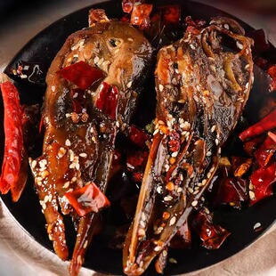 重庆特产麻辣香酥鸭头干煸鸭脑壳49g/袋网红零食麻辣冷吃卤制香辣