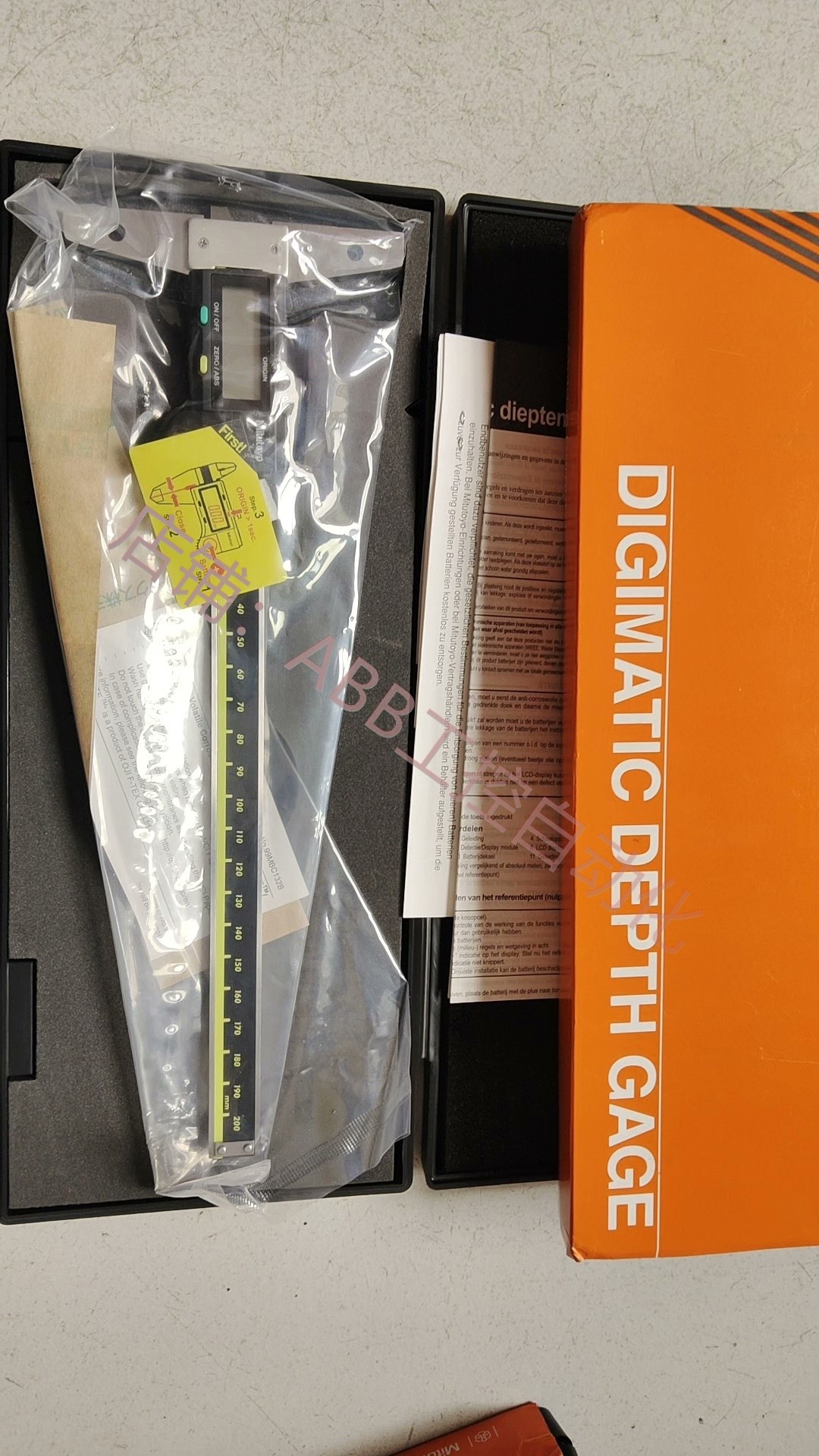 mitutoyo三丰数显深度尺0-200全新拆封
