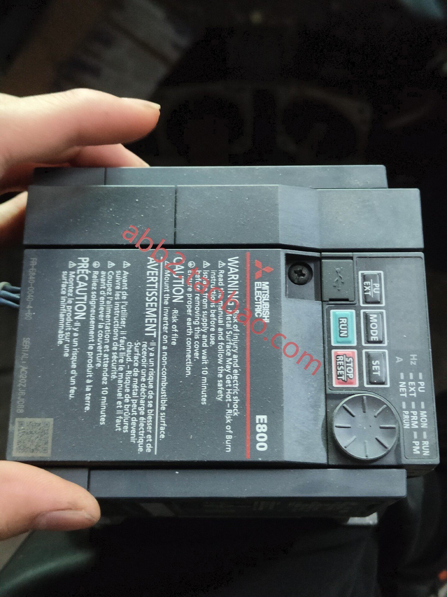 fr-e840-0040-4-60 三菱变频器15kw498块马上发货