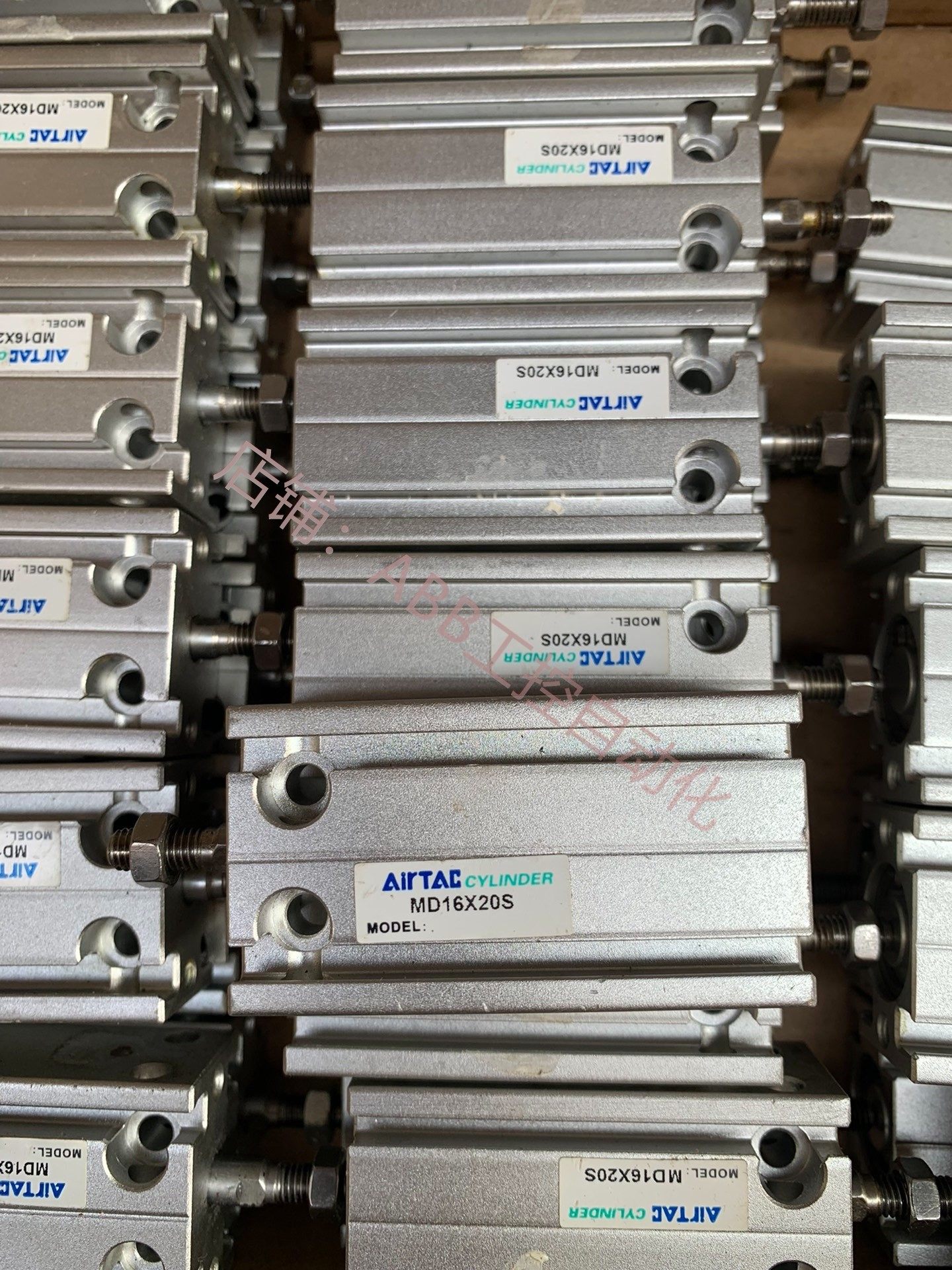 airtac亚德客md系列md6×20s md16×15 smd16×20smd16×25smk6