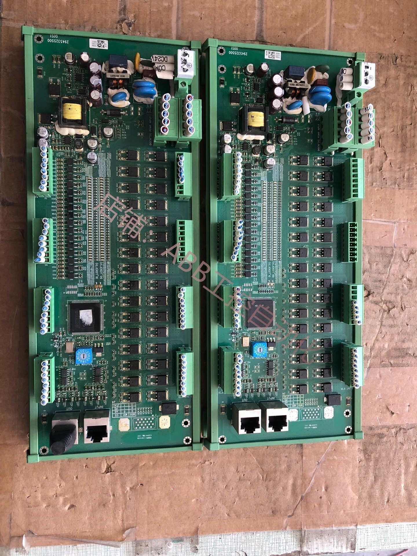 台达控制板hm-rio3232t12现货两张拆机