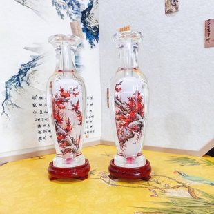 匠心独韵内画玻璃花瓶手工绘画非遗摆件新年家居摆件红梅报喜图