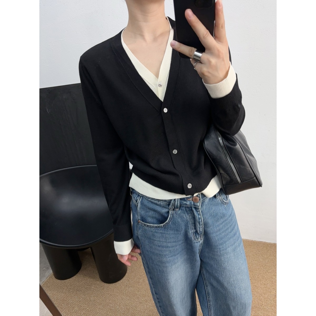 美丽诺羊毛 V领打底假两件针织开衫女长袖撞色复古宽松混纺毛衣,女装/女士精品,毛针织衫,淘宝优惠券,粉丝福利购,淘宝优惠卷