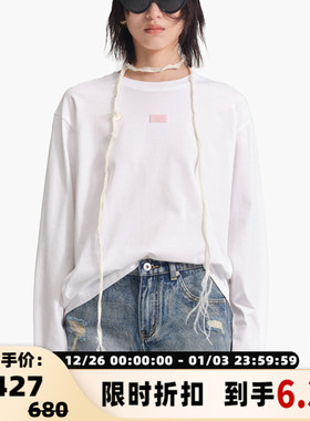 concise-white/简白 女士粉标圆领长袖T恤设计师品牌 301257