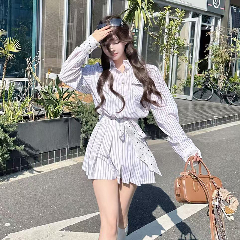 ANDREA MARTIN 25春夏女士粉色竖条纹衬衫百褶裙银泰百货 301489