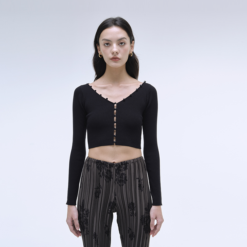 纯色简约设计上衣长袖针织衫