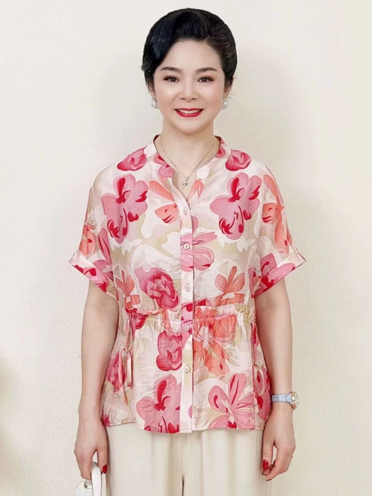 2026妈妈夏装短袖衬衫洋气显瘦上衣中老年女装遮肉大码小衫减龄
