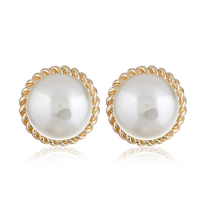 Big earring of alloy pearl day temperamental circle earring在类目 饰品/流行首饰/时尚饰品新, 耳饰, 耳环中 - 来自Buy2taobao.com提供专业的淘宝代购服务